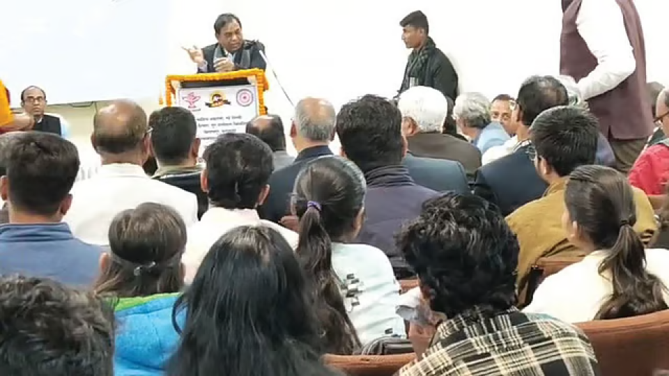 Vice-Chancellor Alok Kumar Chakrawal