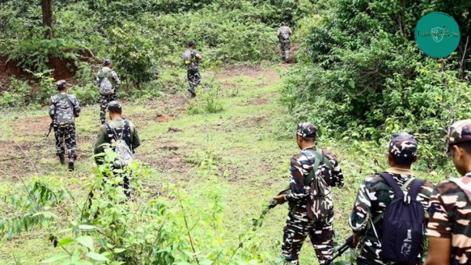 52 Maoists, Including 21 Women, Surrender in Chhattisgarh’s Bijapur District